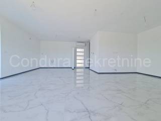 Luksuzna kuća, Prodaja, Vir, Vir