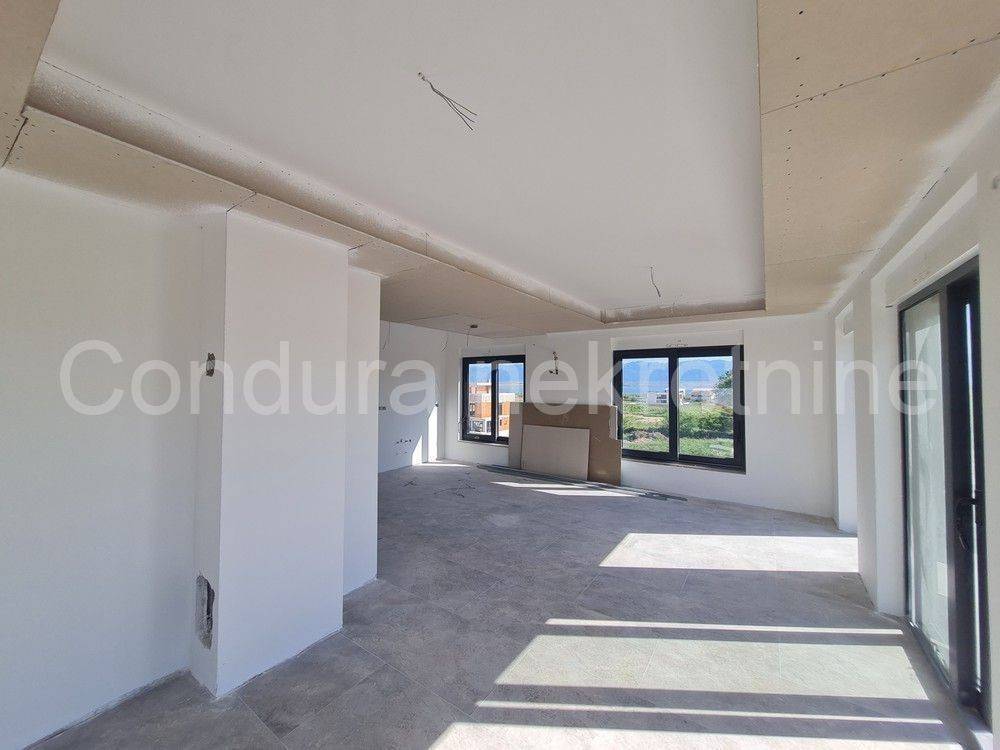Apartman na moru, Prodaja, Privlaka, Privlaka