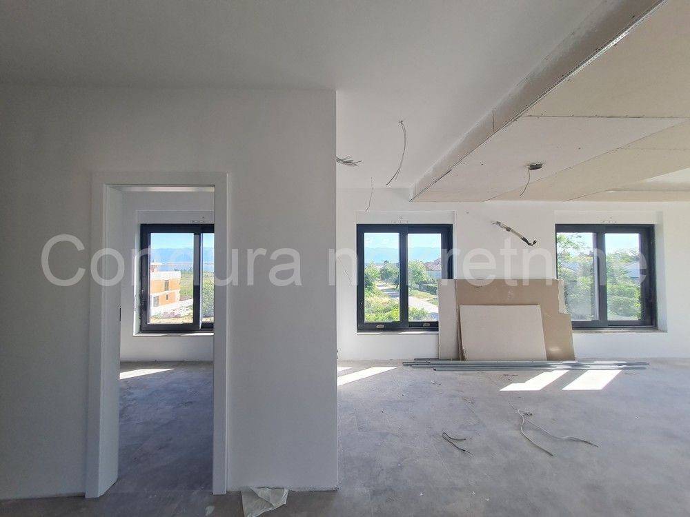 Apartman na moru, Prodaja, Privlaka, Privlaka