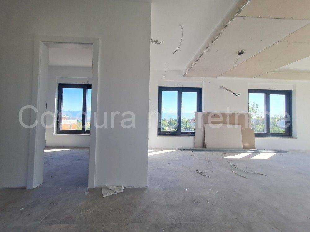 Apartman na moru, Prodaja, Privlaka, Privlaka
