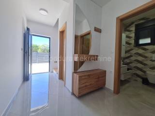Vila, Prodaja, Vir, Vir
