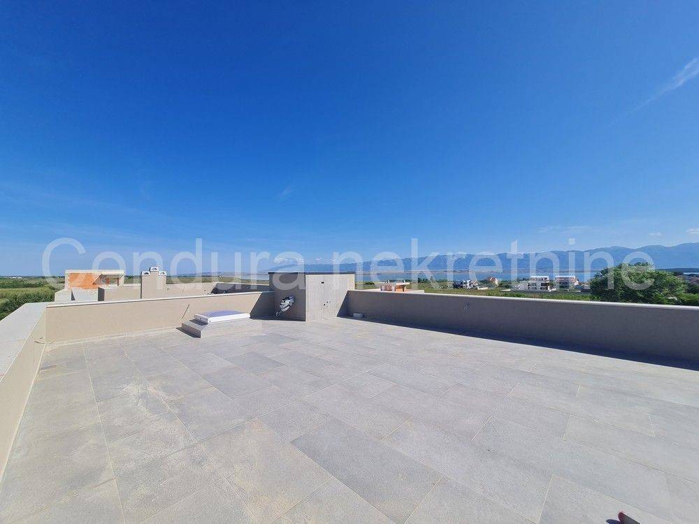 Apartman na moru, Prodaja, Privlaka, Privlaka