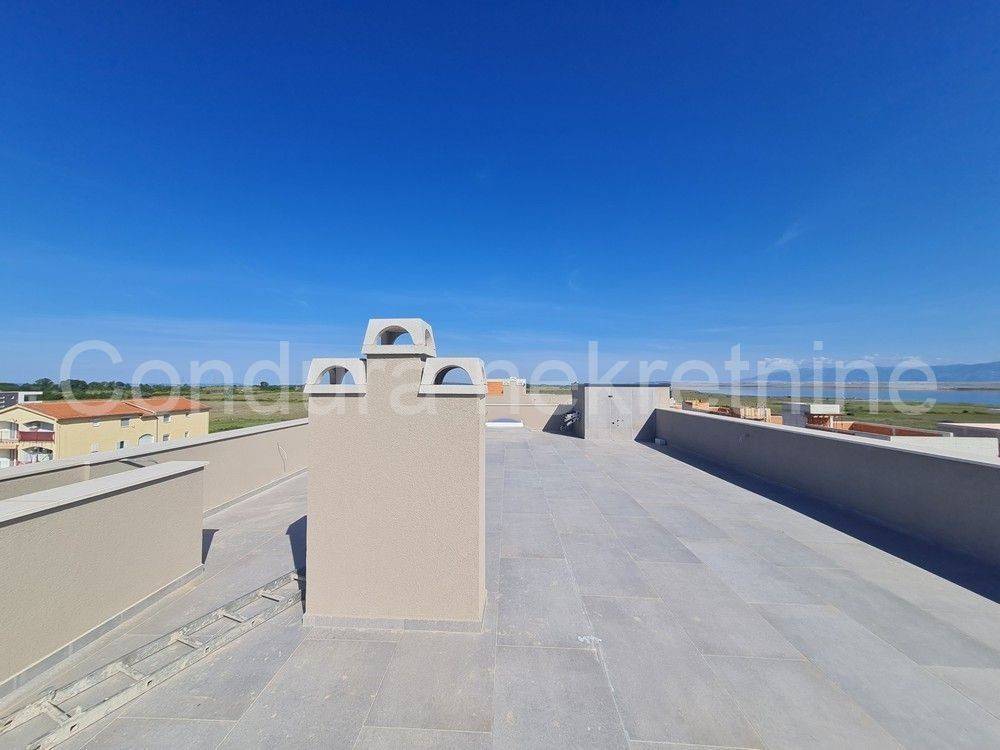 Apartman na moru, Prodaja, Privlaka, Privlaka