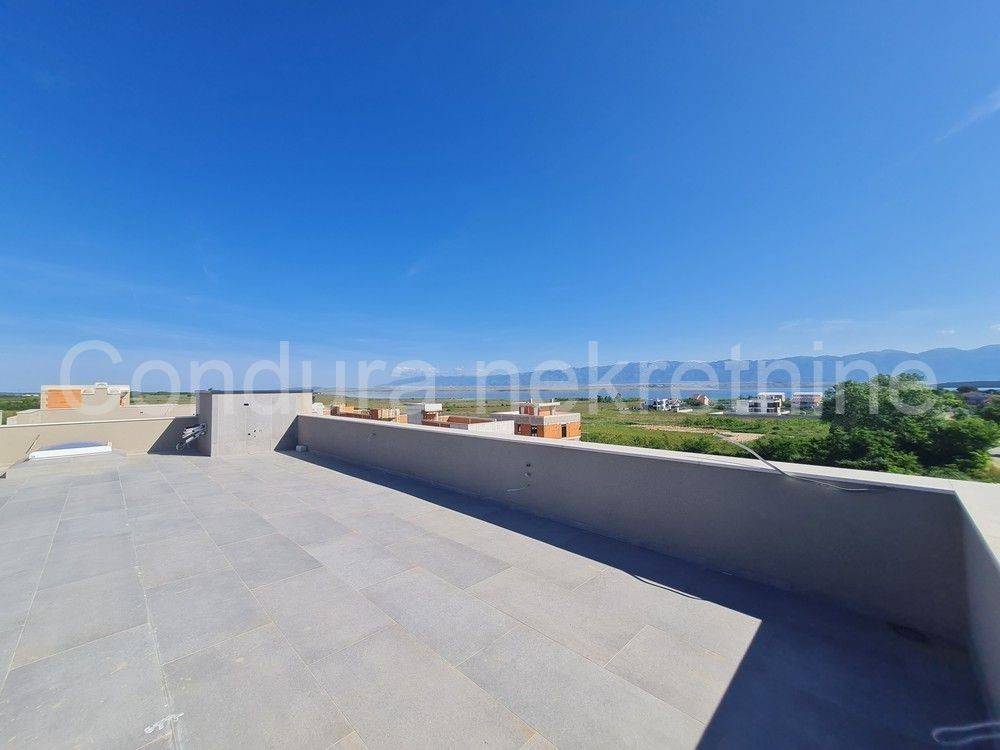 Apartman na moru, Prodaja, Privlaka, Privlaka