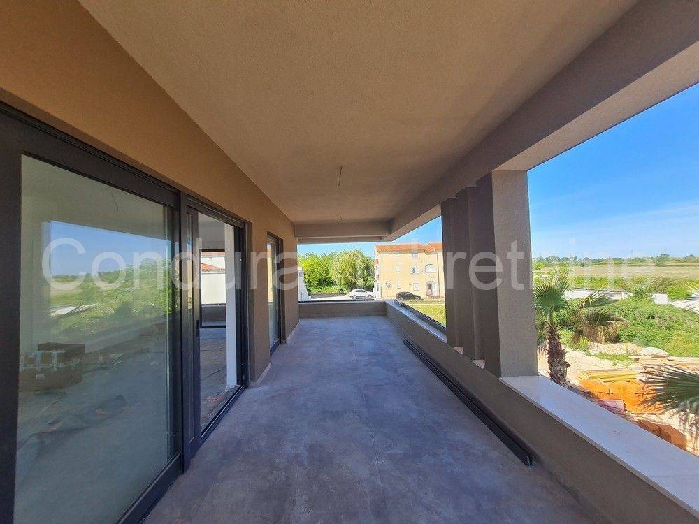 Apartman na moru, Prodaja, Privlaka, Privlaka