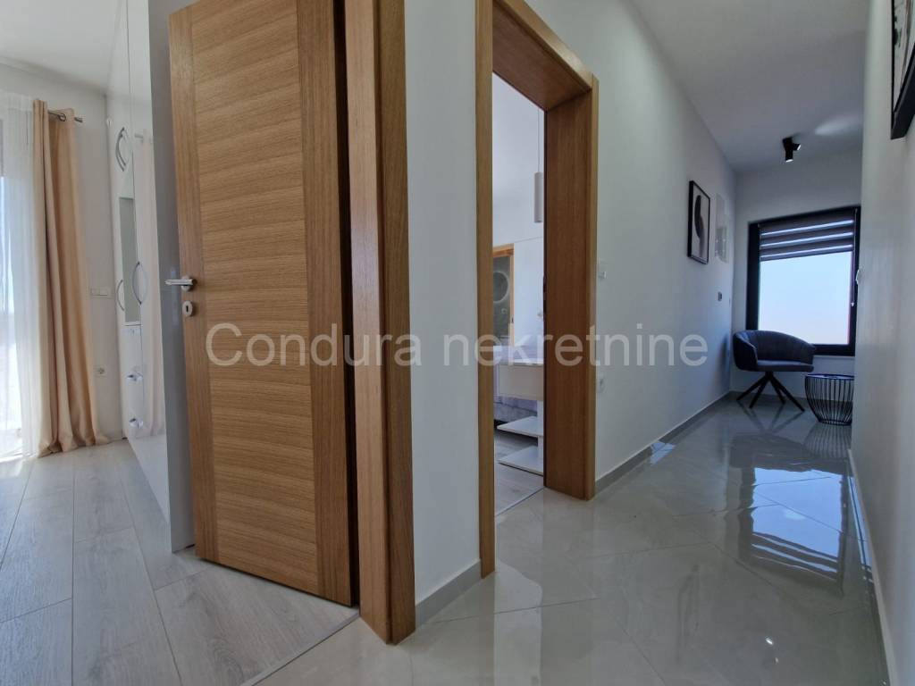 Vila, Prodaja, Vir, Vir
