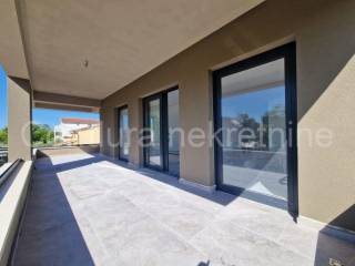 Apartman na moru, Prodaja, Privlaka, Privlaka