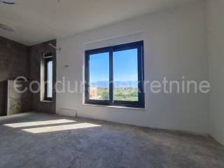 Apartman na moru, Prodaja, Privlaka, Privlaka