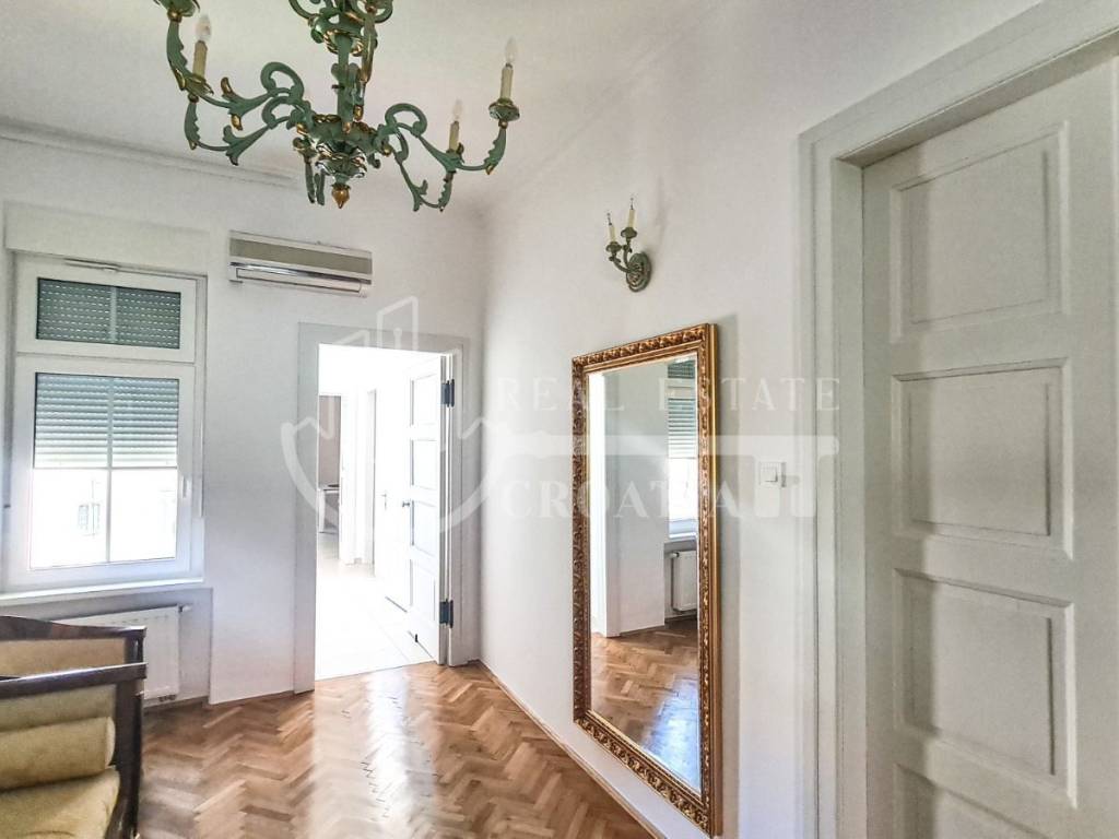 Stan u zgradi, najam, Zagreb,Donji grad