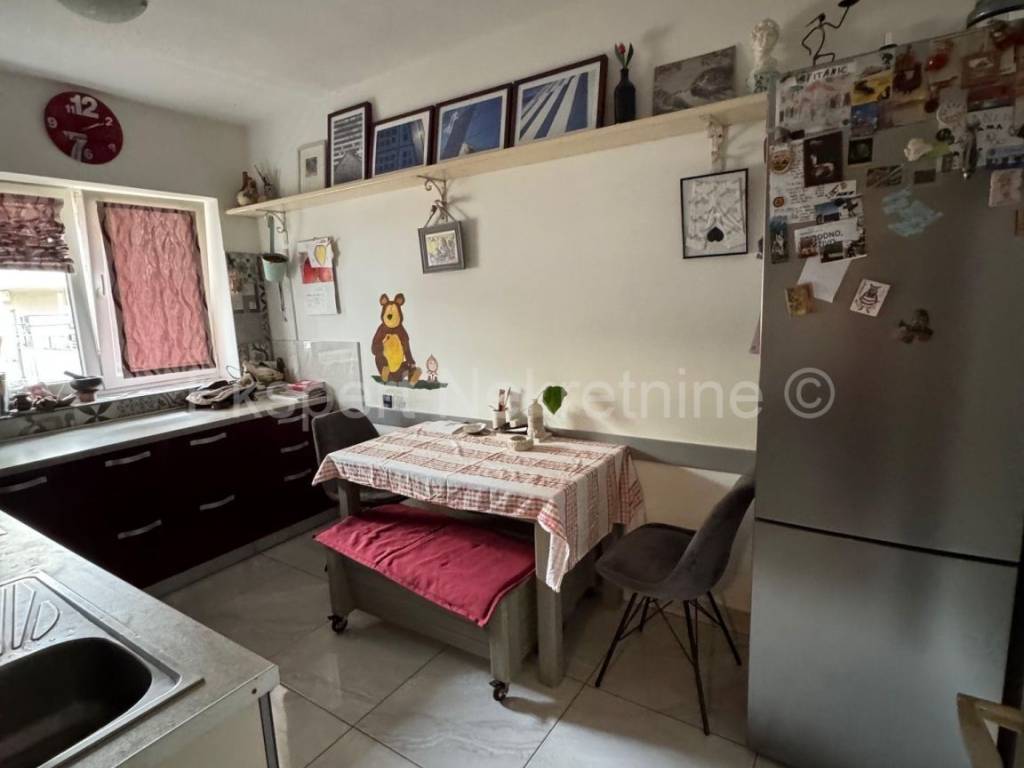 Stan u zgradi, Prodaja, Split, Split