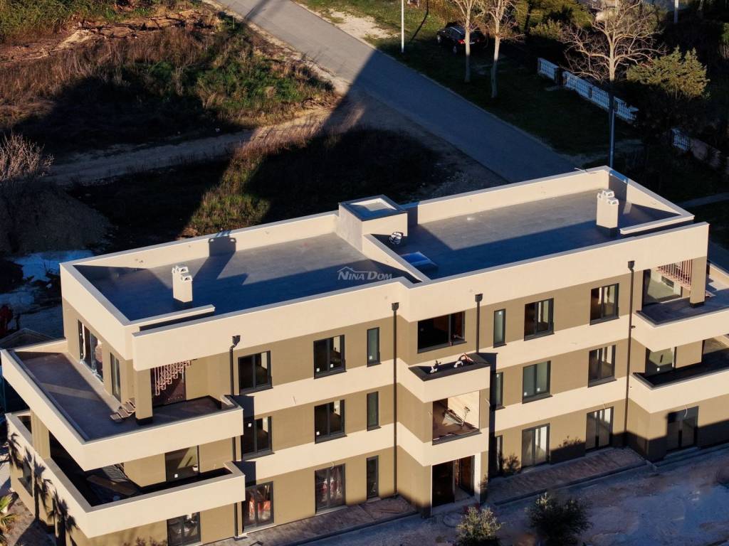 Luksuzni apartman, Prodaja, Privlaka, Privlaka