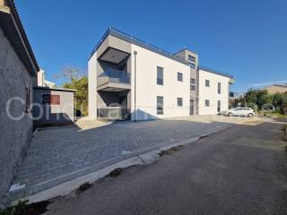 Apartman s okućnicom, Prodaja, Vir, Vir