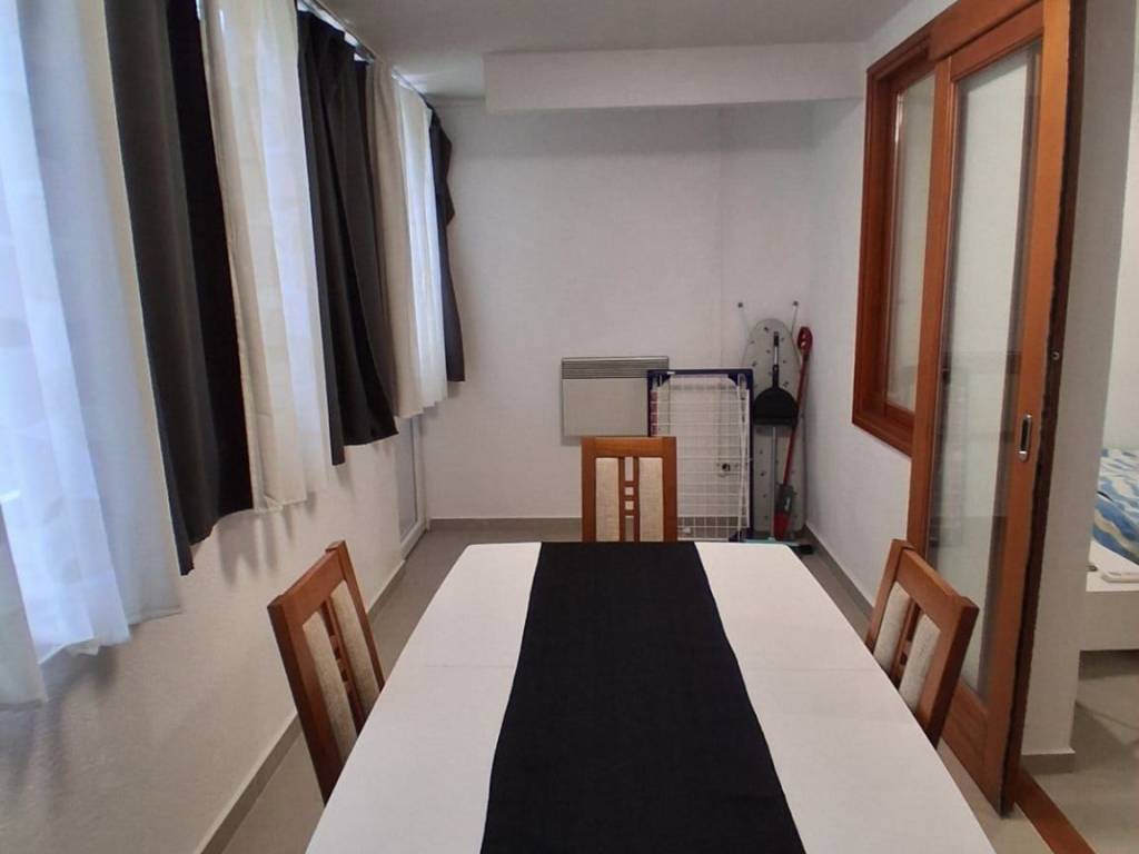 Stan u starijoj zgradi, Prodaja, Poreč, Červar-Porat