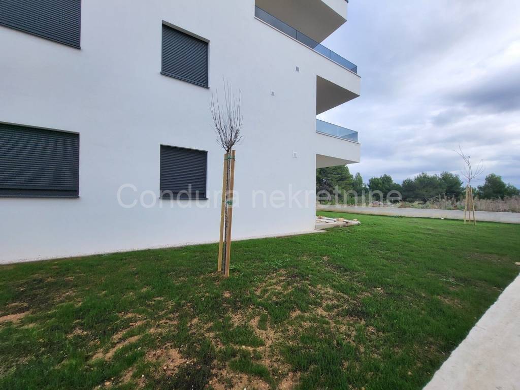 Apartman na moru, Prodaja, Privlaka, Privlaka