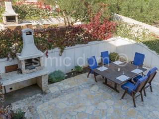 Apartman na moru, Prodaja, Milna, Milna