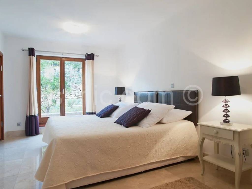 Apartman na moru, Prodaja, Milna, Milna