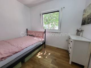 Apartmanska kuća, Prodaja, Benkovac, Donji Karin