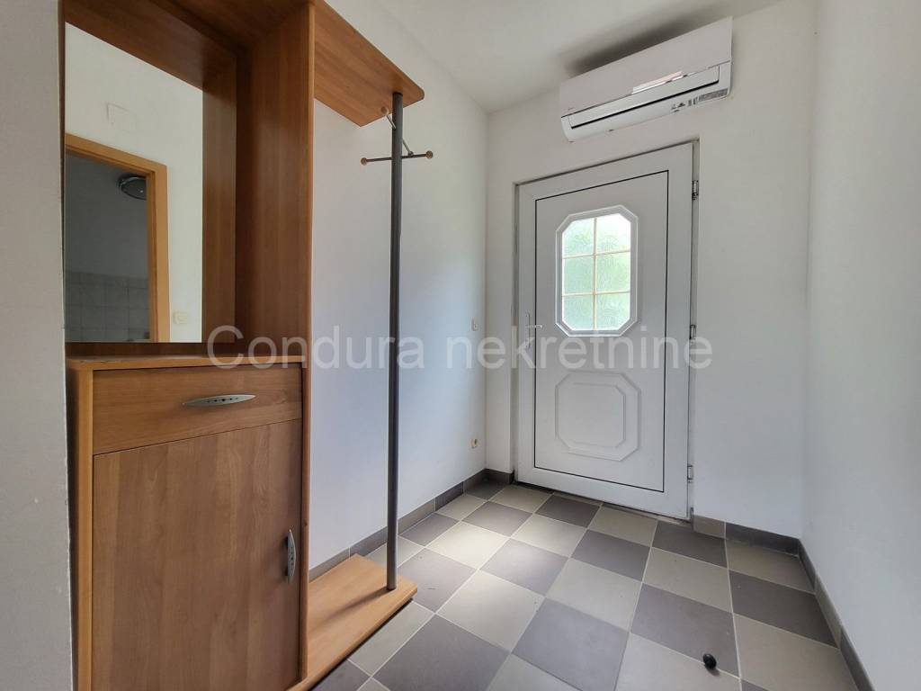 Apartmanska kuća, Prodaja, Benkovac, Donji Karin