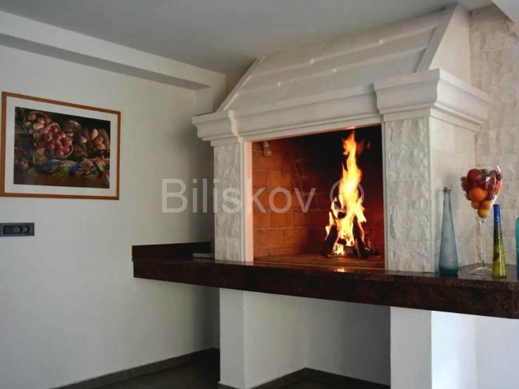 Apartmanska kuća, Prodaja, Okrug, Okrug Gornji
