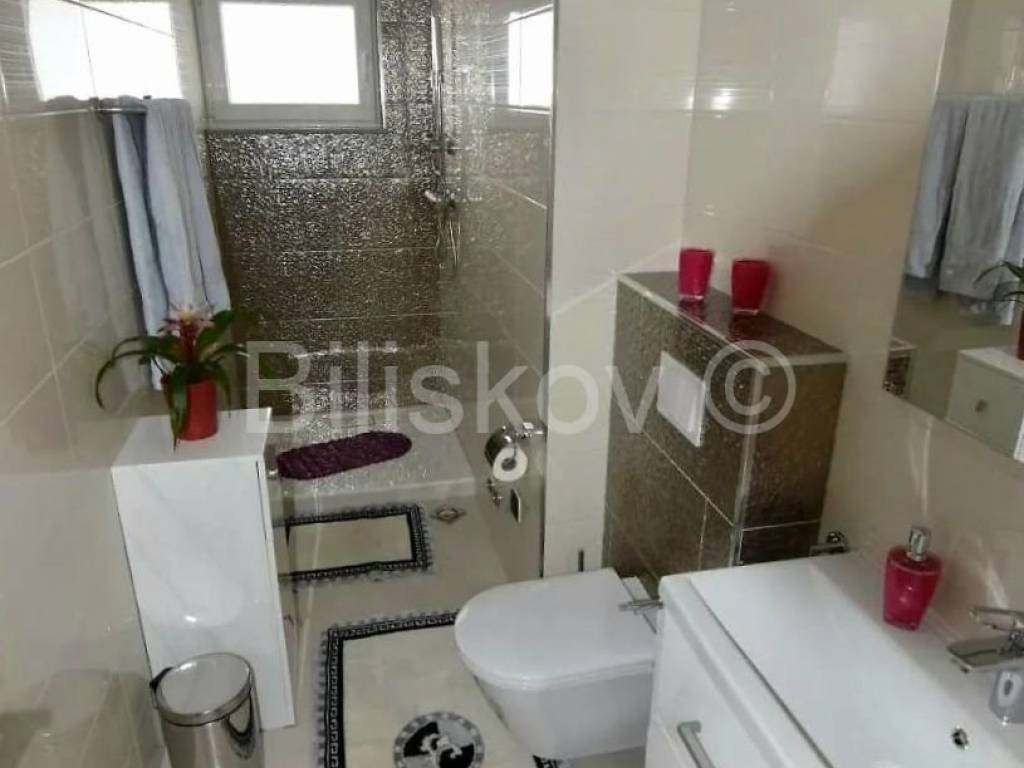 Apartmanska kuća, Prodaja, Okrug, Okrug Gornji