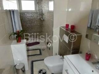 Apartmanska kuća, Prodaja, Okrug, Okrug Gornji