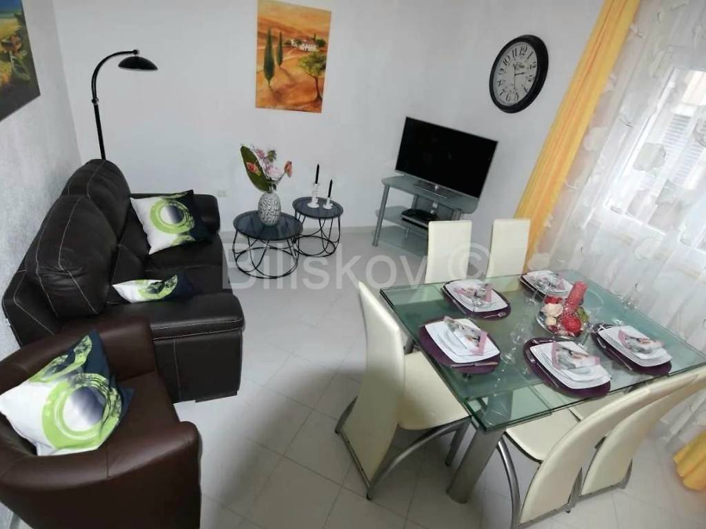 Apartmanska kuća, Prodaja, Okrug, Okrug Gornji