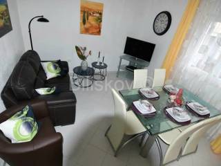 Apartmanska kuća, Prodaja, Okrug, Okrug Gornji