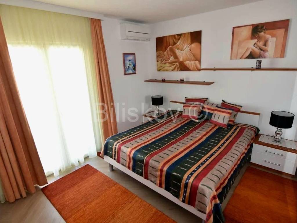 Apartmanska kuća, Prodaja, Okrug, Okrug Gornji