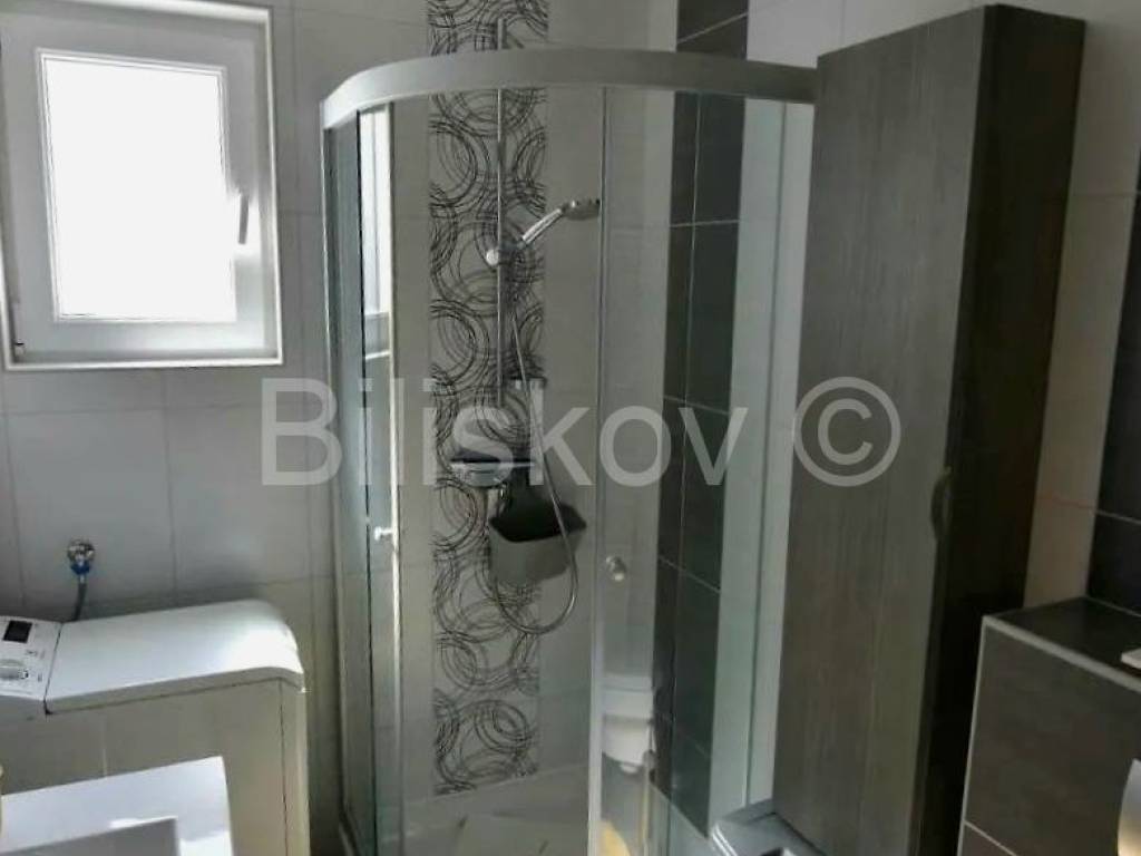 Apartmanska kuća, Prodaja, Okrug, Okrug Gornji