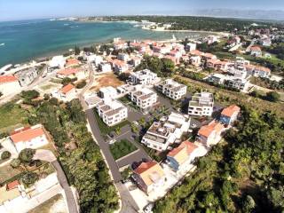 Apartman na moru, Prodaja, Nin, Zaton