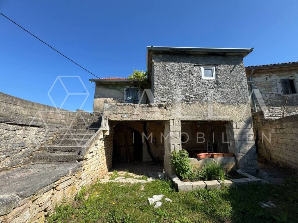 Kamena kuća, Prodaja, Pazin - Okolica, Lindar