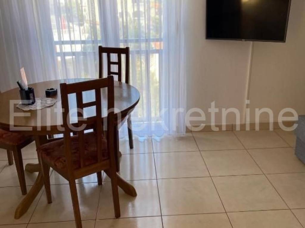 Apartmanska kuća, Prodaja, Okrug, Okrug Donji