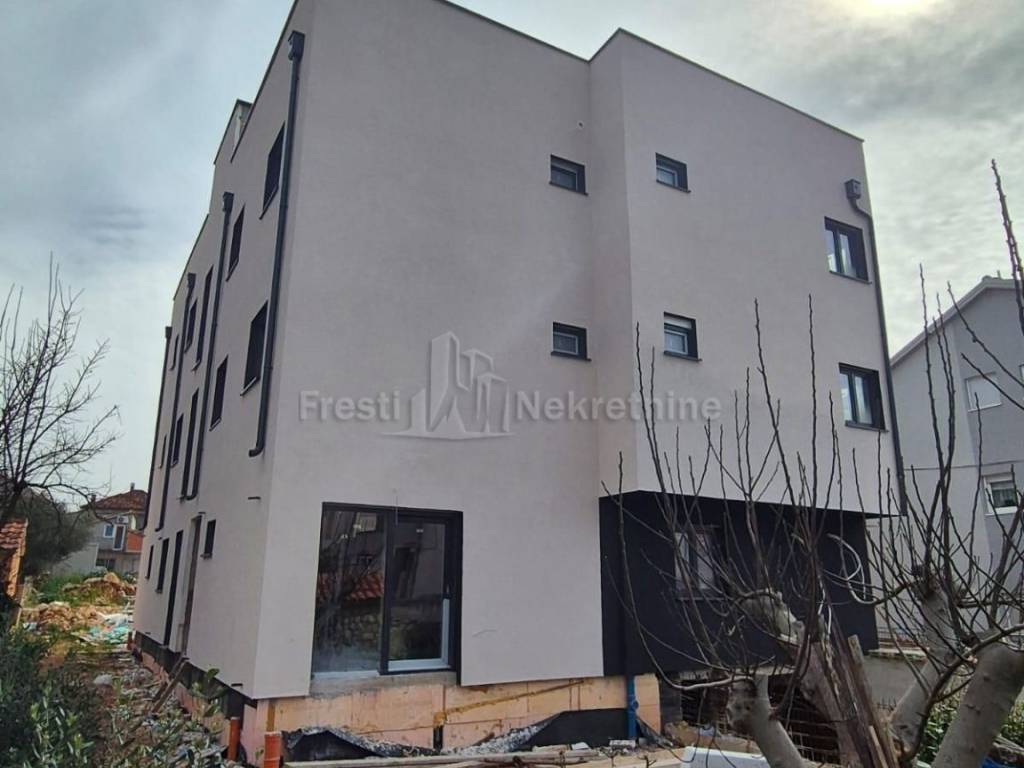 Stan u zgradi, Prodaja, Zadar, Zadar