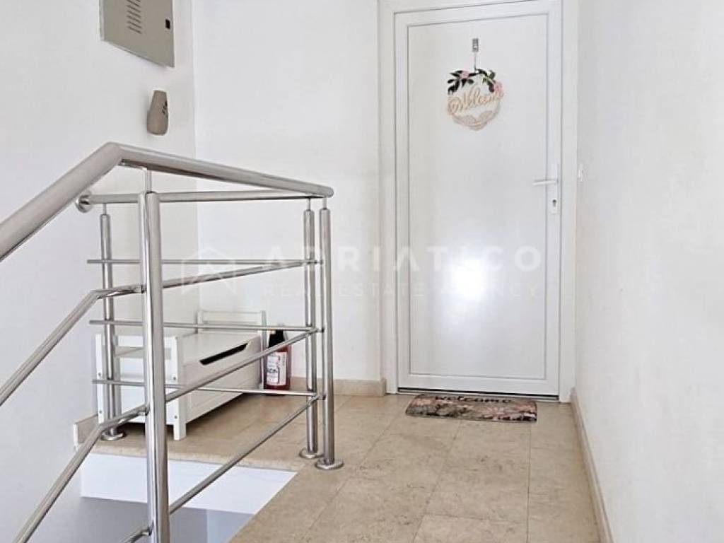 Stan u zgradi, Prodaja, Kanfanar, Putini