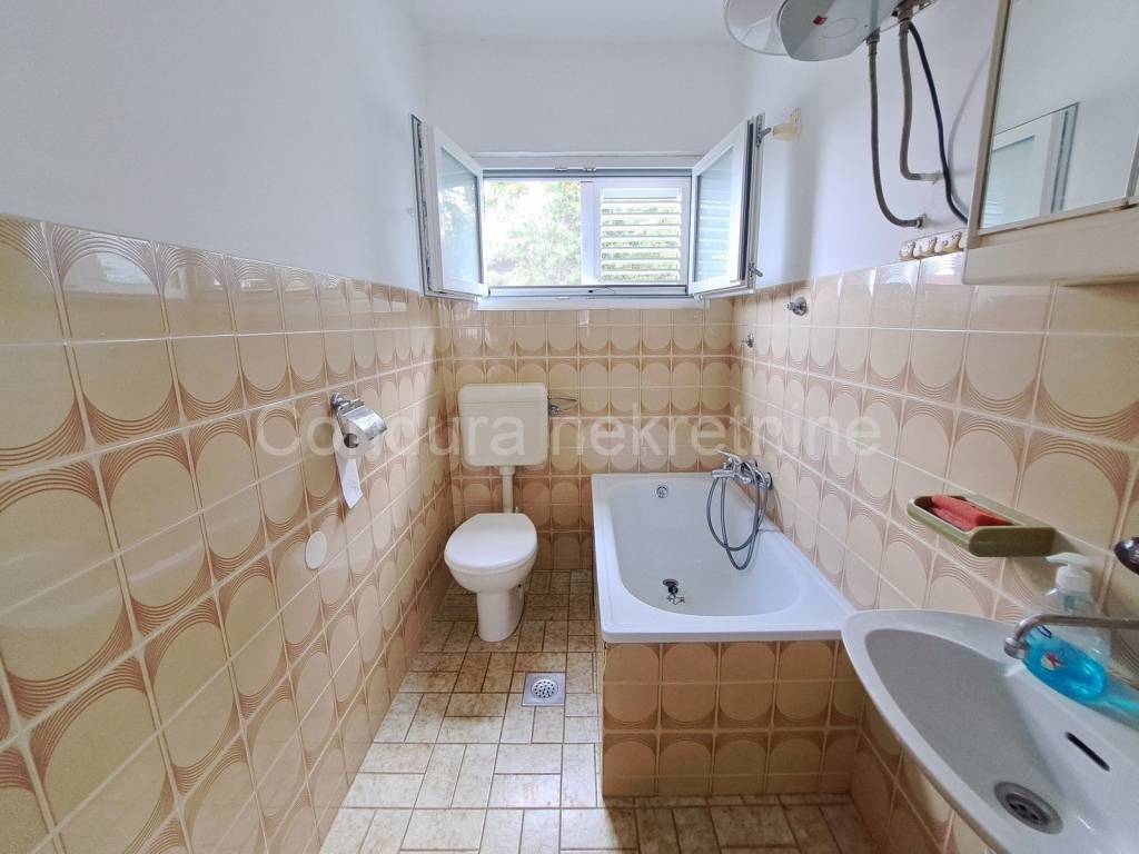 Kuća na moru, Prodaja, Vrsi, Zukve