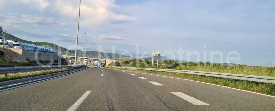 Građevinsko poslovna K, Prodaja, Dugopolje, Dugopolje