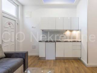 Garsonjera, Najam, Split, Split