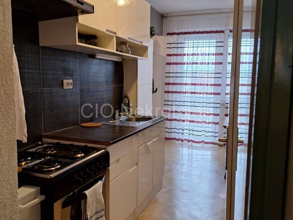 Stan u zgradi, Prodaja, Sinj, Sinj