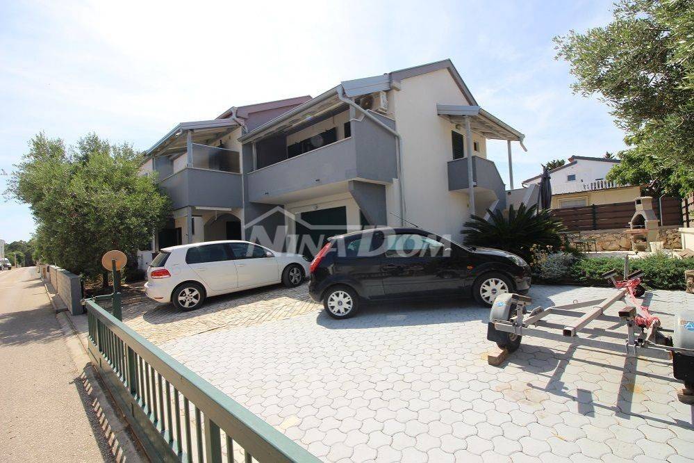 Apartmanska kuća, Prodaja, Vir, Vir