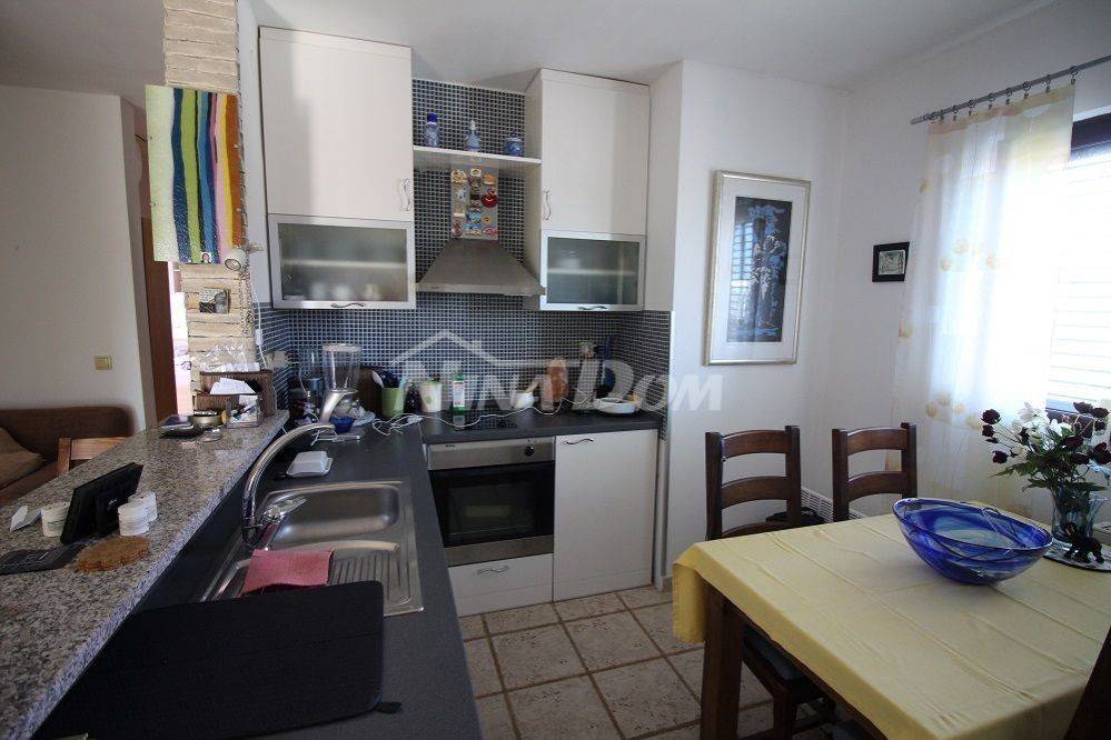 Apartmanska kuća, Prodaja, Vir, Vir
