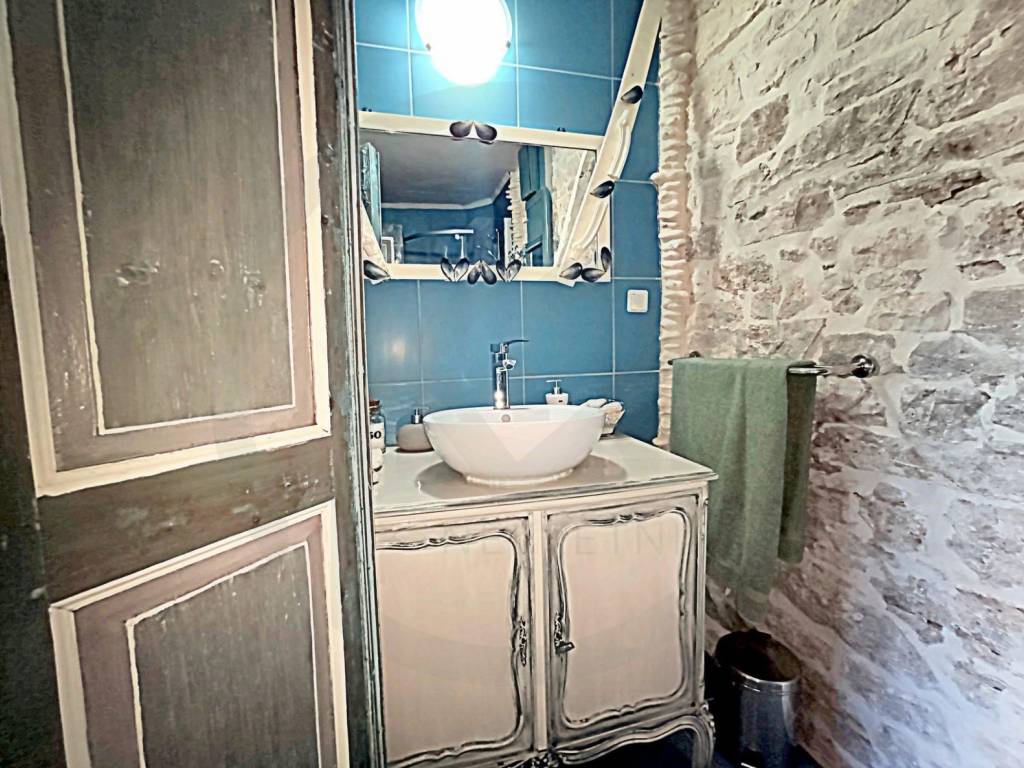 Kamena kuća, Prodaja, Marčana, Krnica
