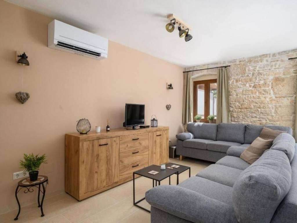 Kamena kuća, Prodaja, Poreč, Poreč