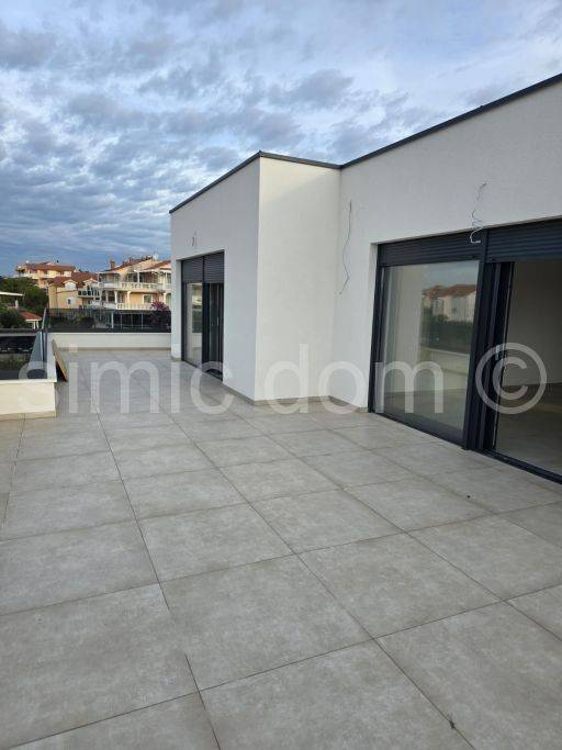 Apartman na moru, Prodaja, Vodice, Srima