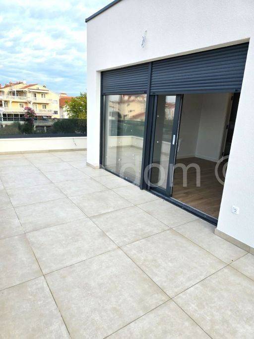 Apartman na moru, Prodaja, Vodice, Srima