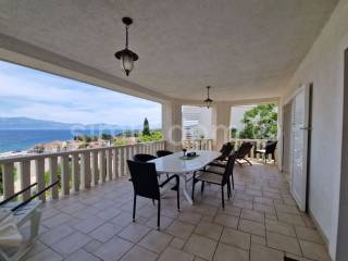 Apartmanska kuća, Prodaja, Sutivan, Sutivan