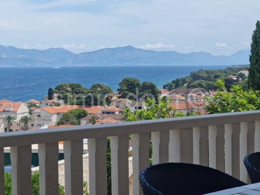 Apartmanska kuća, Prodaja, Sutivan, Sutivan