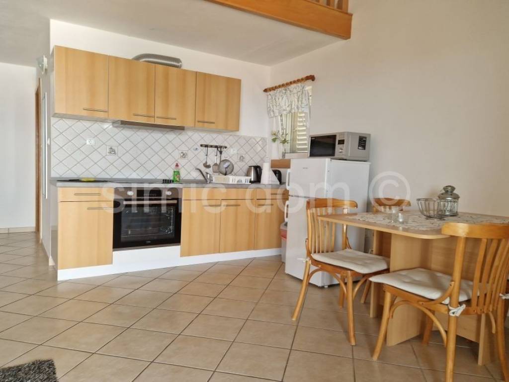 Apartmanska kuća, Prodaja, Sutivan, Sutivan