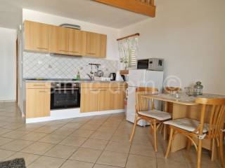 Apartmanska kuća, Prodaja, Sutivan, Sutivan