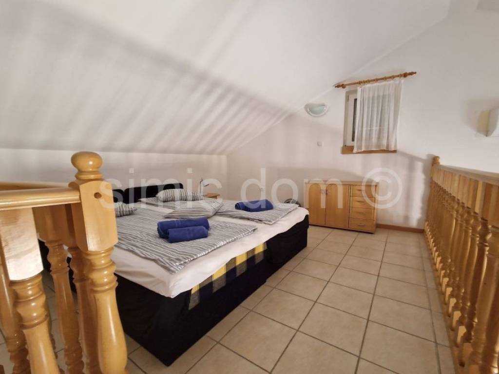 Apartmanska kuća, Prodaja, Sutivan, Sutivan