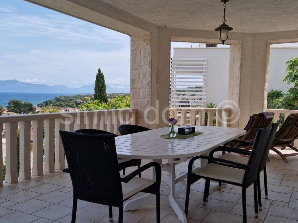 Apartmanska kuća, Prodaja, Sutivan, Sutivan